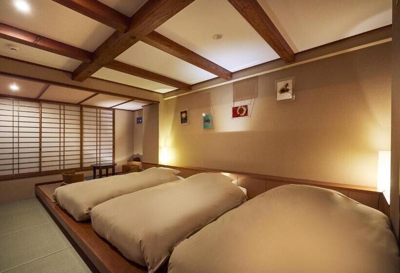 스탠다드 트리플 룸, Sarusawaike Yoshidaya