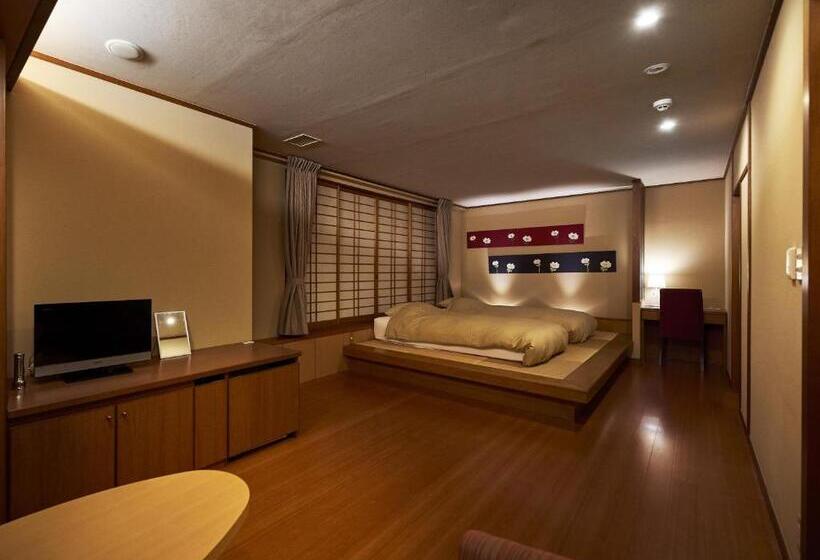 수피리어 룸, Sarusawaike Yoshidaya