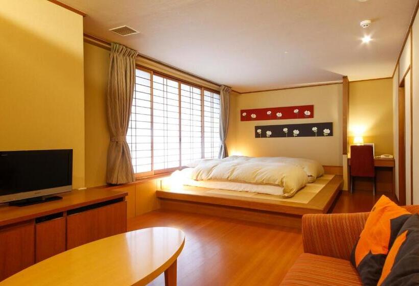 수피리어 룸, Sarusawaike Yoshidaya