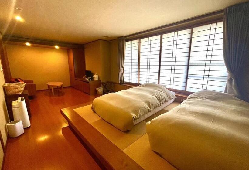 수피리어 룸, Sarusawaike Yoshidaya