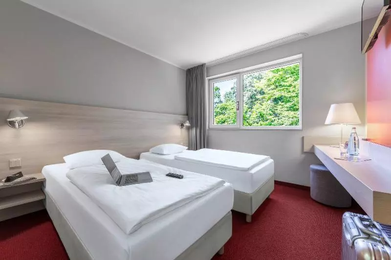 اتاق استاندارد, Serways Hotel Bruchsal West
