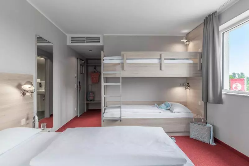 اتاق استاندارد, Serways Hotel Bruchsal West