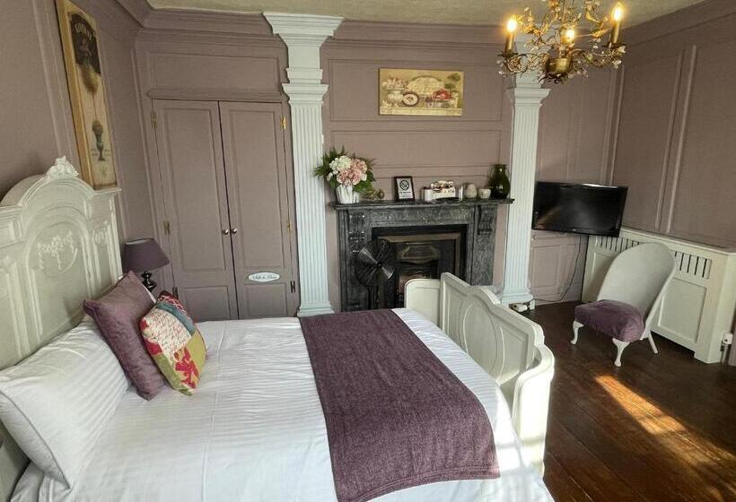 חדר דלוקס, The Mansion House