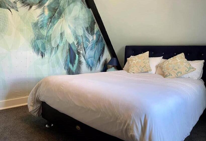 חדר סטנדרט, The Mansion House