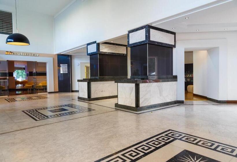 استودیوی استاندارد, The Residence Suites Adults Only