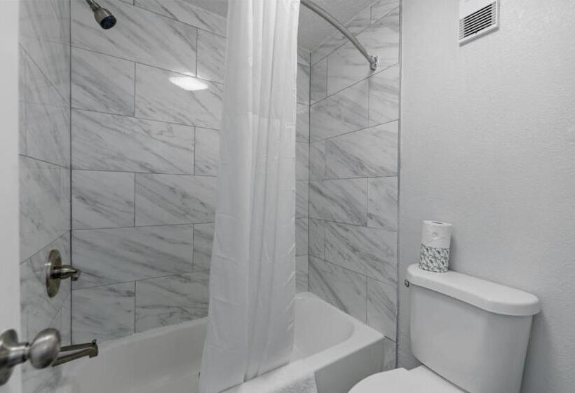 デラックスルーム, Budget Inn Norfolk, Va   Oceanview