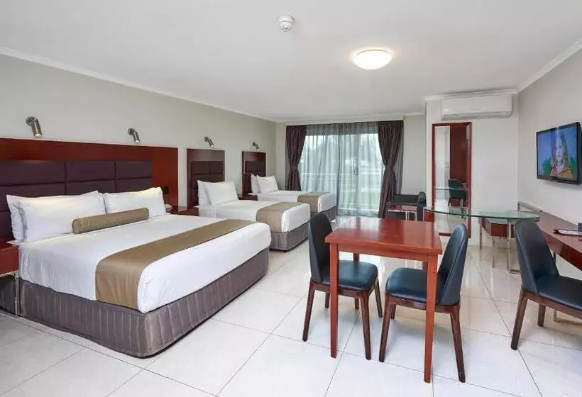 Deluxe-perhehuone, Best Western Casula Motor Inn