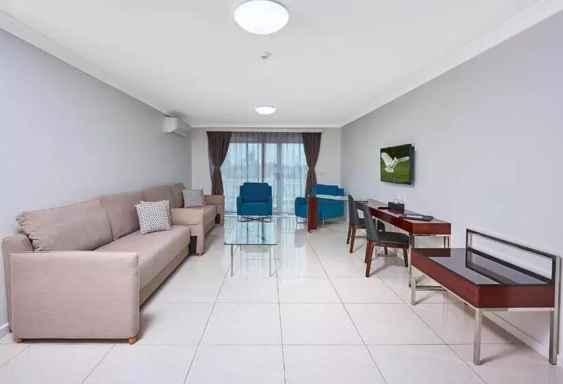 Executive-huoneisto 2 Makuuhuonetta, Best Western Casula Motor Inn
