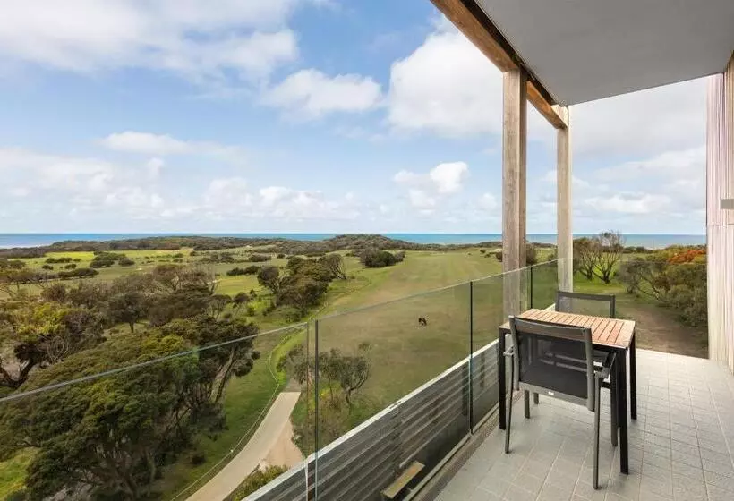オーシャンビューのプレミアムルーム。, Racv Torquay Resort