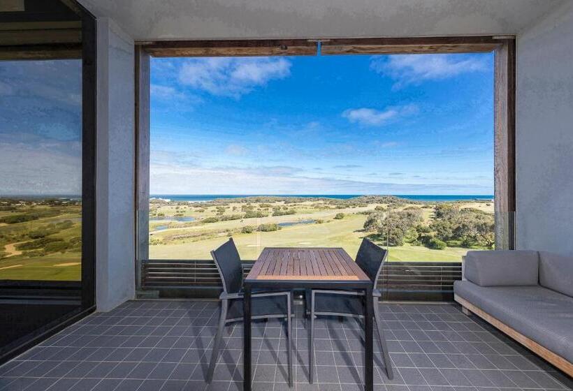 Люкс, Racv Torquay Resort