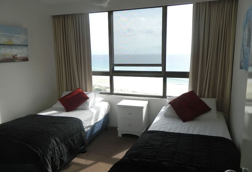 Апартаменты 4 Спальни, Royal Palm Resort On The Beach