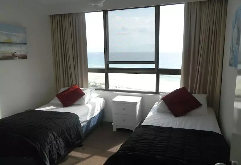آپارتمان 4 خوابه, Royal Palm Resort On The Beach