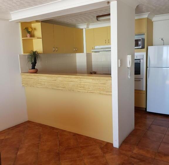 Superior 2-bedroom flat with sea view, Royal Palm Resort On The Beach