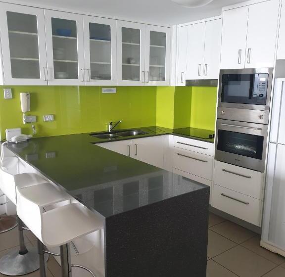 带海景及2个卧室的复式公寓, Royal Palm Resort On The Beach