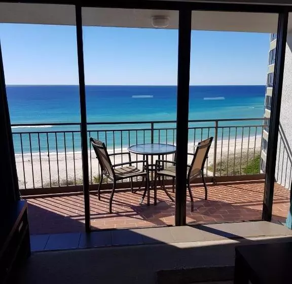 2 Bedroom Deluxe Apartment Sea View, Royal Palm Resort On The Beach