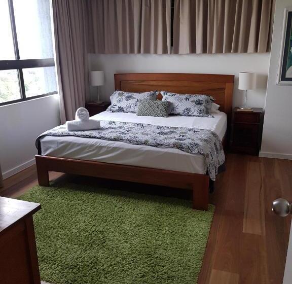 带3个卧室带海景的公寓, Royal Palm Resort On The Beach