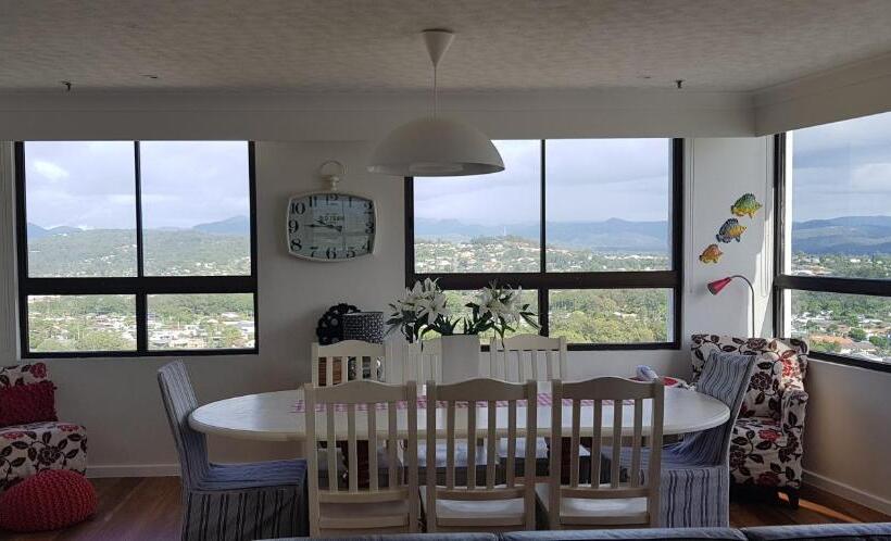 带3个卧室带海景的公寓, Royal Palm Resort On The Beach