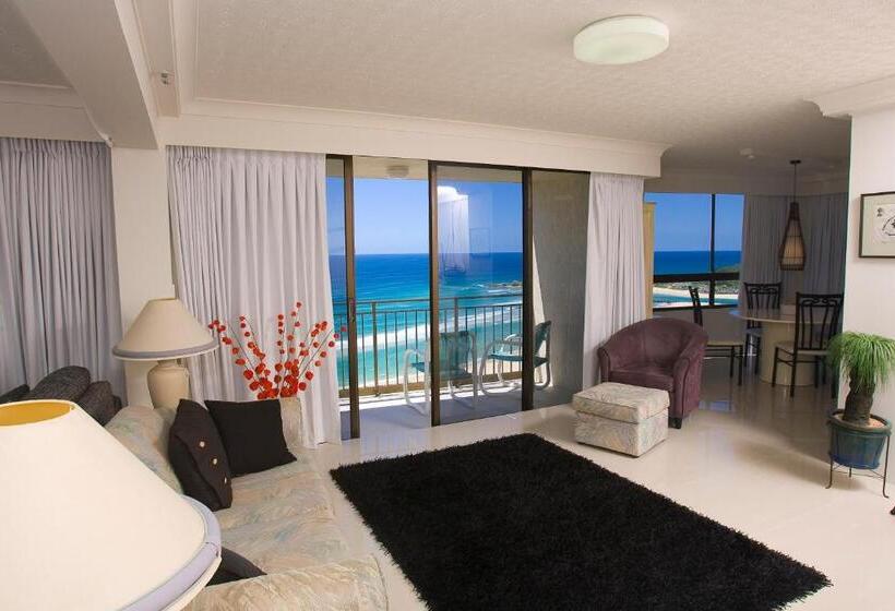 Superior 3-bedroom flat with sea view, Royal Palm Resort On The Beach