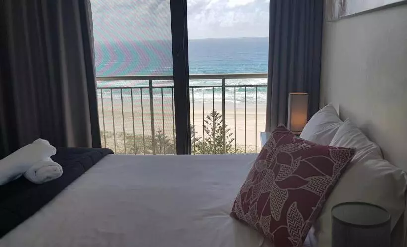 آپارتمان 4 خوابه, Royal Palm Resort On The Beach