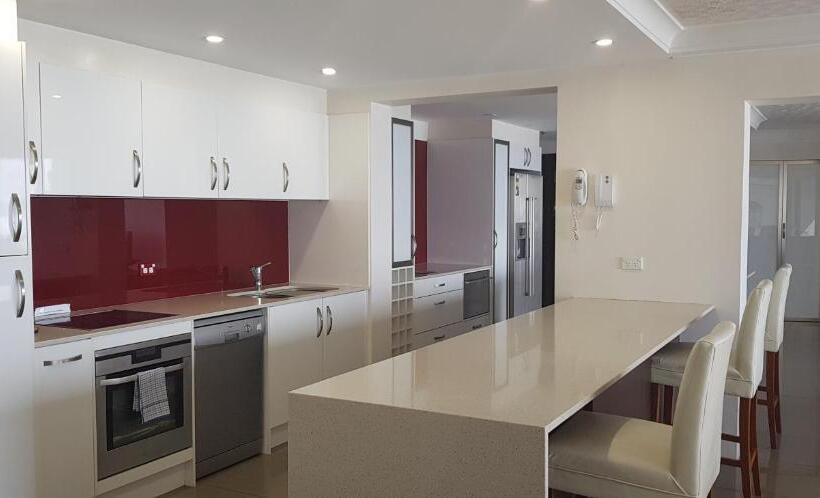 带4个卧室的公寓, Royal Palm Resort On The Beach