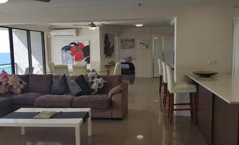 带4个卧室的公寓, Royal Palm Resort On The Beach