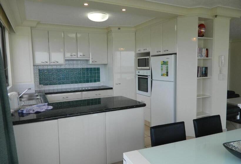 Superior 2-bedroom flat with sea view, Royal Palm Resort On The Beach