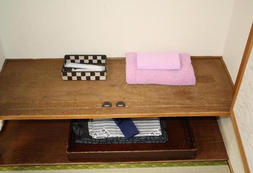 스탠다드 룸 공동 욕실, Grand Toya