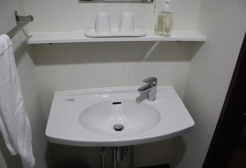 스탠다드 룸 공동 욕실, Grand Toya