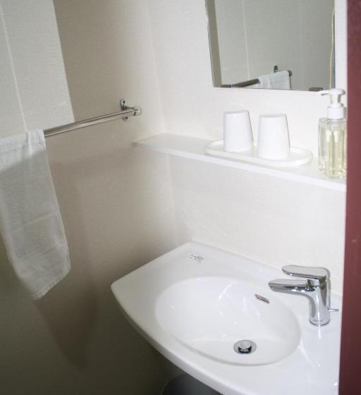 스탠다드 룸 공동 욕실, Grand Toya