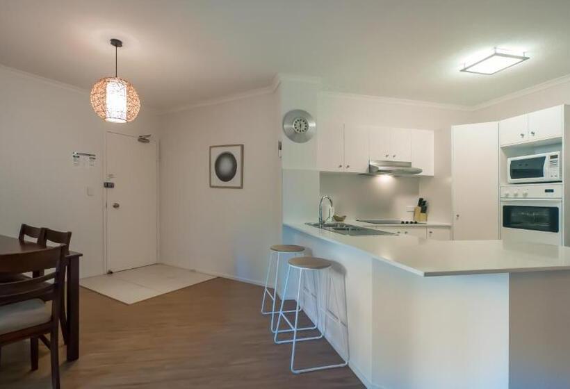 带花园景观及2个卧室的公寓, Sanctuary Lake Apartments