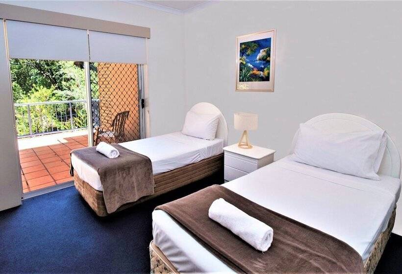 Апартаменты 2 спальни Вид на Сад, Sanctuary Lake Apartments