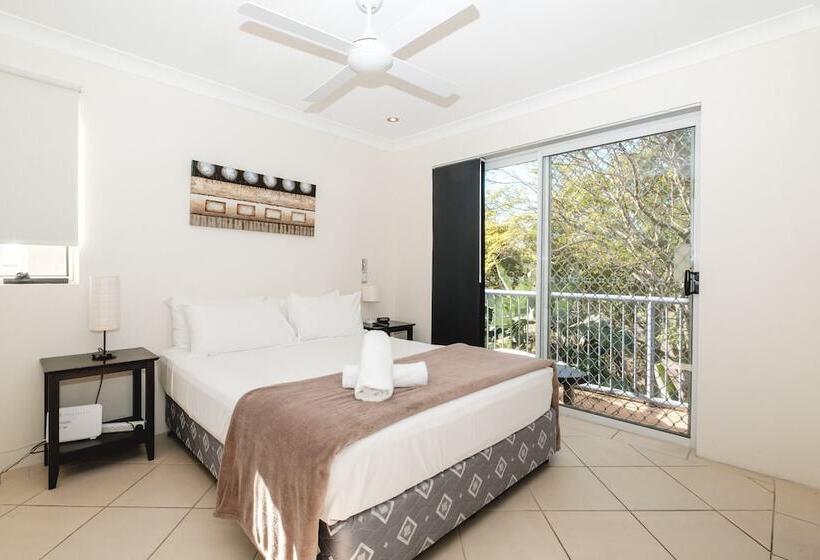 Апартаменты 3 Спальни, Sanctuary Lake Apartments