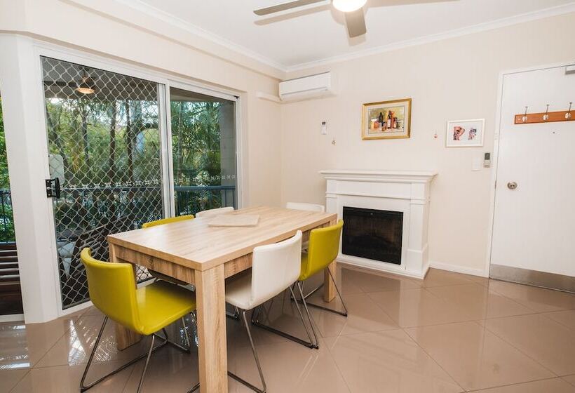 带花园景观及2个卧室的公寓, Sanctuary Lake Apartments