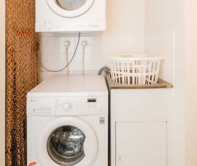 带3个卧室的公寓, Sanctuary Lake Apartments