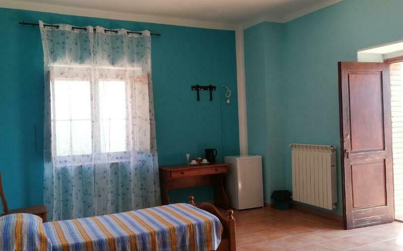 غرفة قياسية رباعية مطلة على البحر, Agriturismo Masseria Tufaro