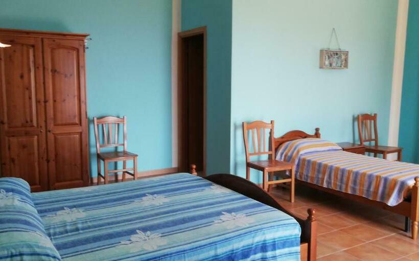 غرفة قياسية رباعية مطلة على البحر, Agriturismo Masseria Tufaro