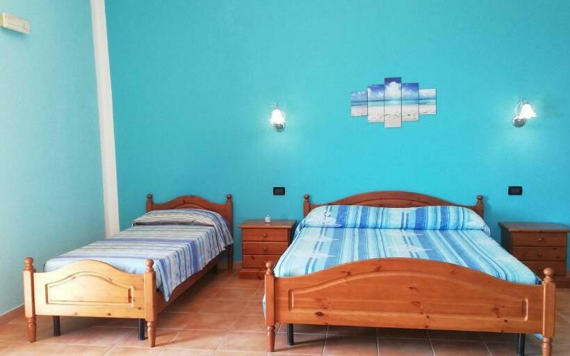 غرفة قياسية رباعية مطلة على البحر, Agriturismo Masseria Tufaro