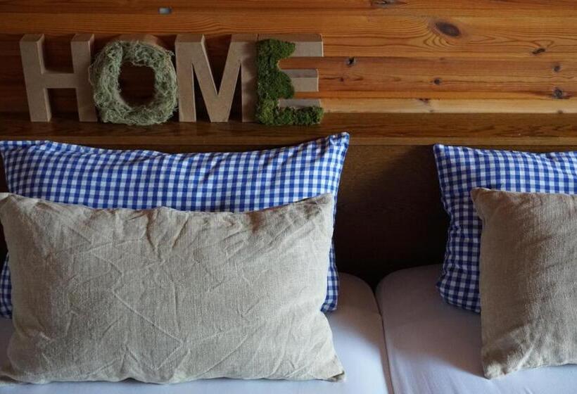 Номер Стандарт Вид на Горы, Buehlerhof Agriturismo, Obst &weingut, Urlaub Mit Hund, Pferde, Bauernhof, Brixen