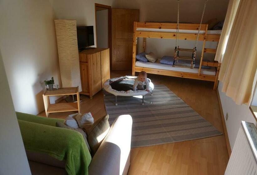 דירת שני חדרים, Buehlerhof Agriturismo, Obst &weingut, Urlaub Mit Hund, Pferde, Bauernhof, Brixen