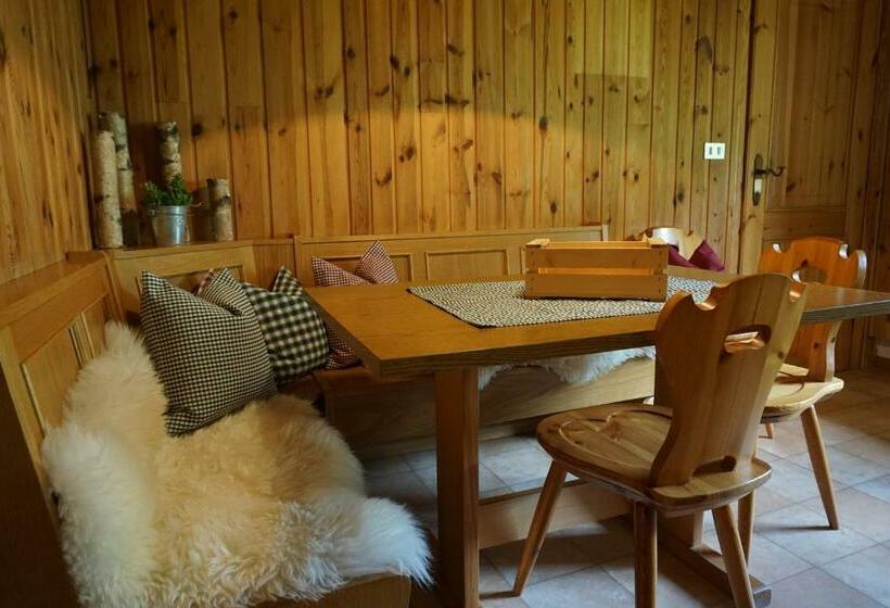 Апартаменты 2 Спальни, Buehlerhof Agriturismo, Obst &weingut, Urlaub Mit Hund, Pferde, Bauernhof, Brixen