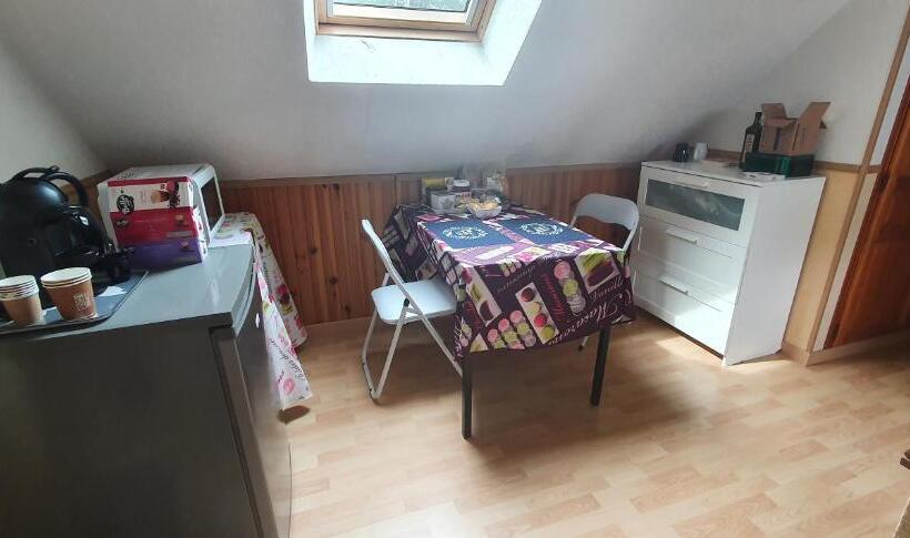 Standard room with outdoor bath, La Maison Du Roi Vives Eaux