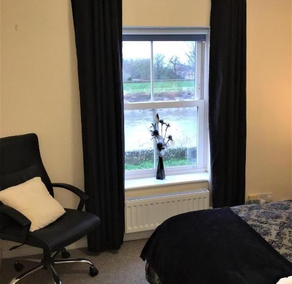 디럭스 룸, Riverbank Guest House