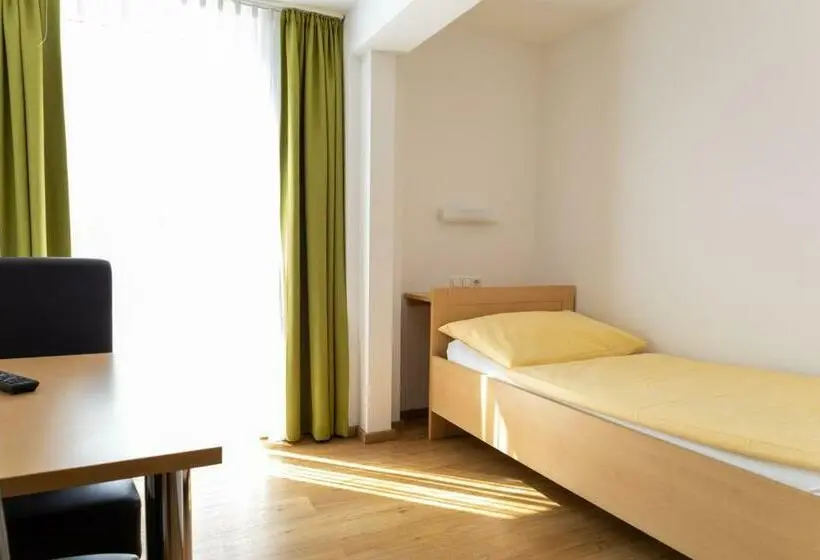 スタンダードシングルルーム, Gasthof Pension Riedl