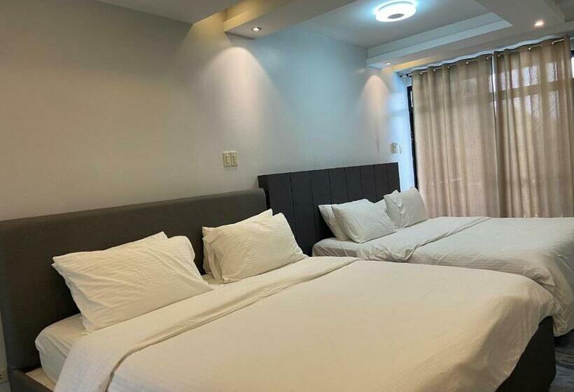 חדר דלוקס עם מיטת קינג, L’hyacinth Hotel And Resort