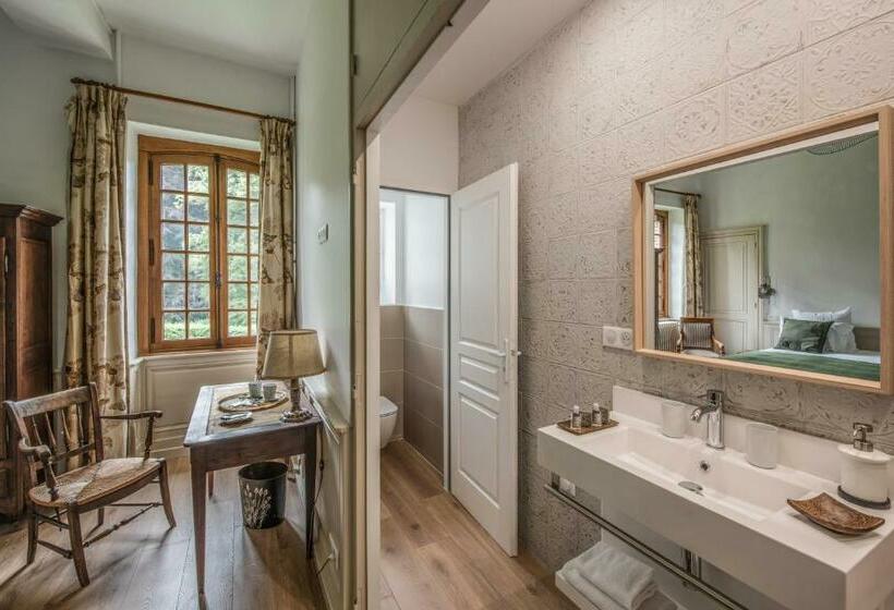 스탠다드 룸, Au Vieux Château