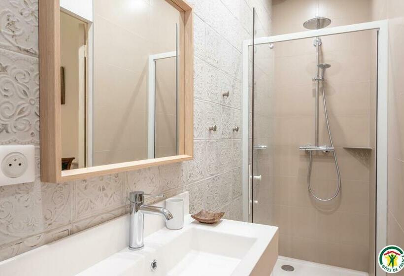 스탠다드 룸, Au Vieux Château