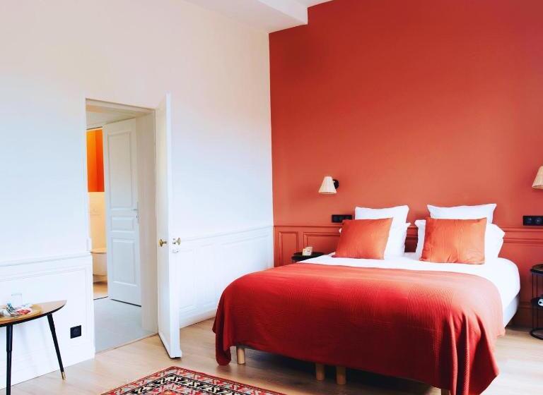 스탠다드 룸, Au Vieux Château