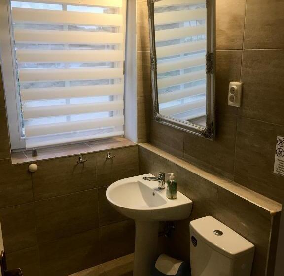 غرفة قياسية مطلّة علي الحديقة, Jókai Vendégház Homokkomárom