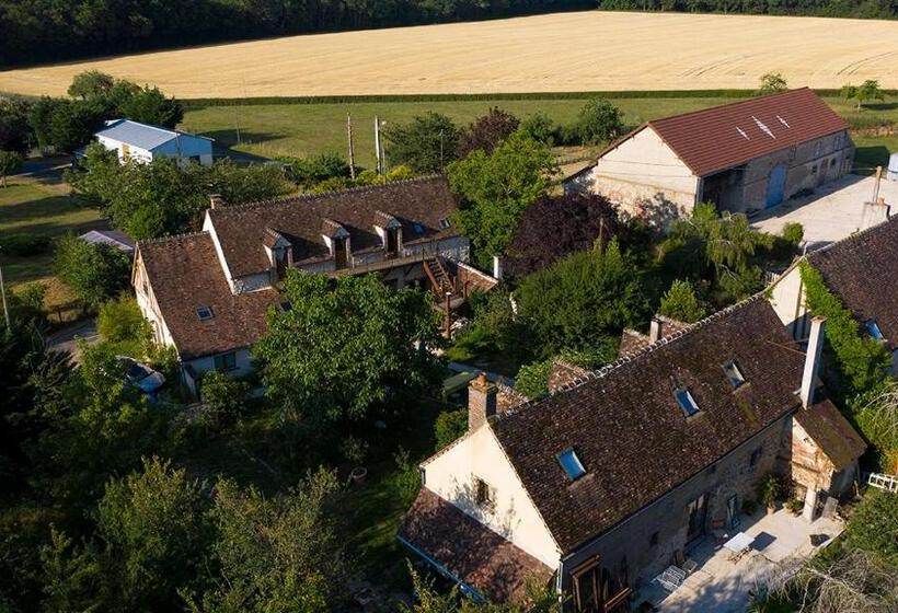 חדר דלוקס, La Grange Des Blins