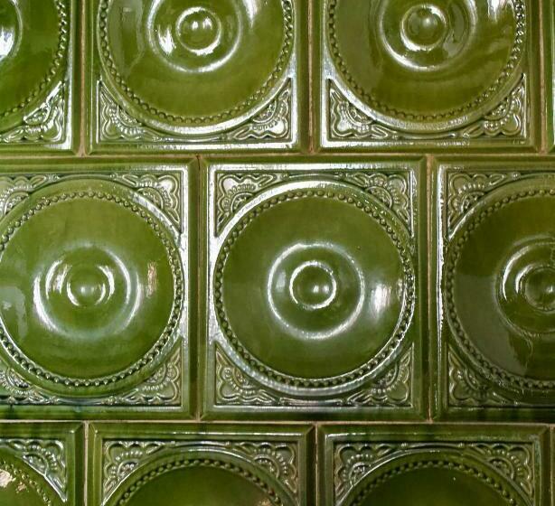 شقة غرفتين, Sasfészek Pihenő